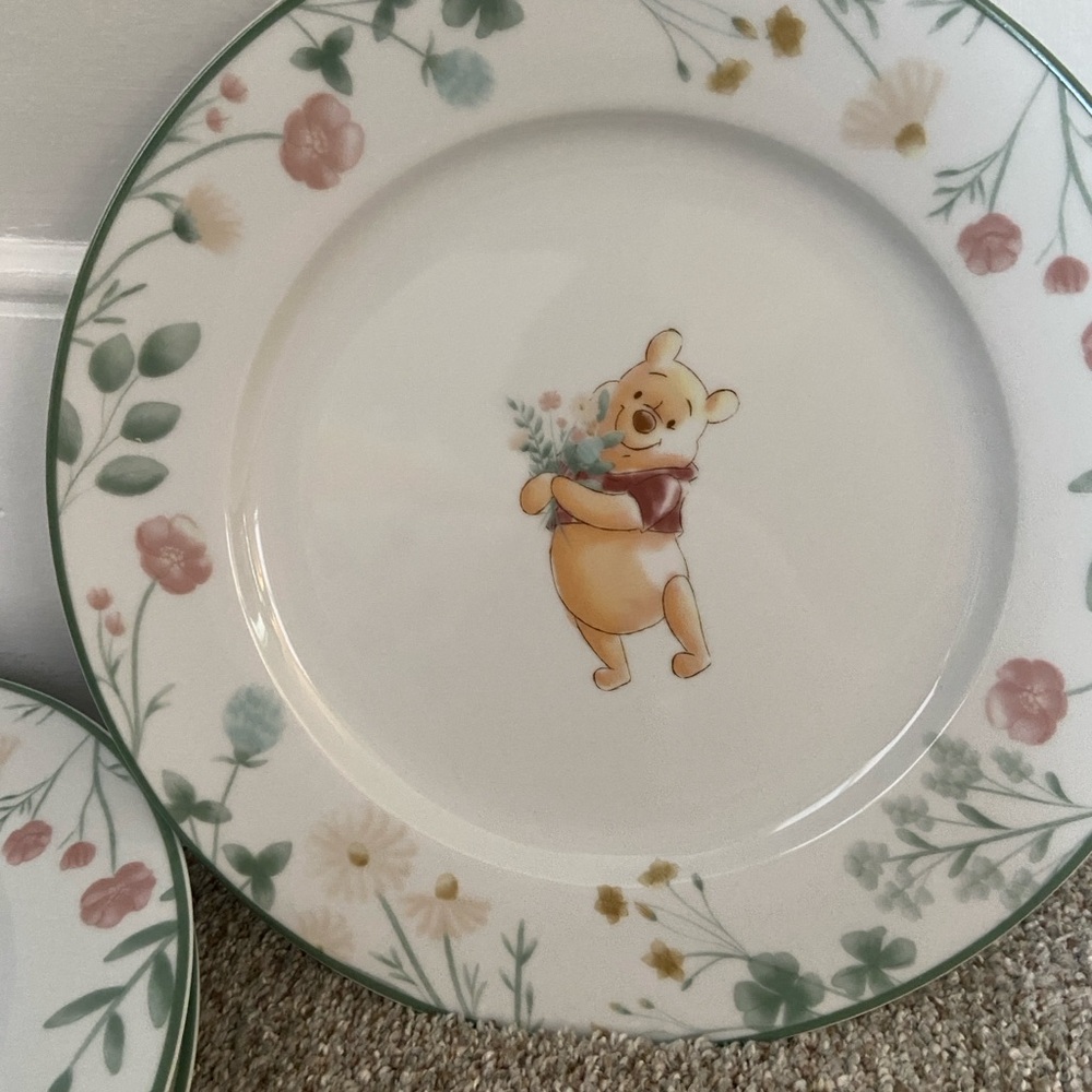 Winnie the Pooh Dinner plates - Set of 4 - Picture 2 of 7